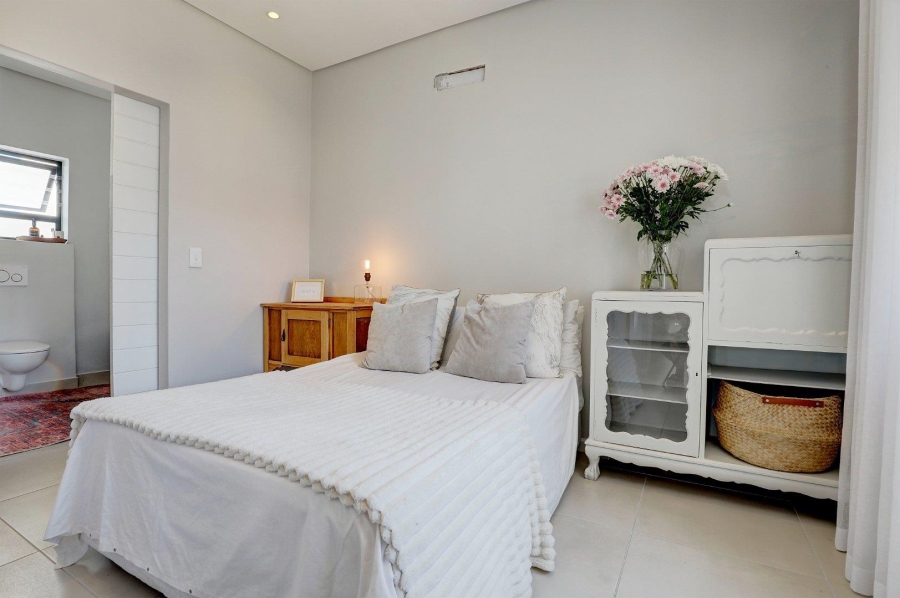 To Let 3 Bedroom Property for Rent in Vierlanden Western Cape